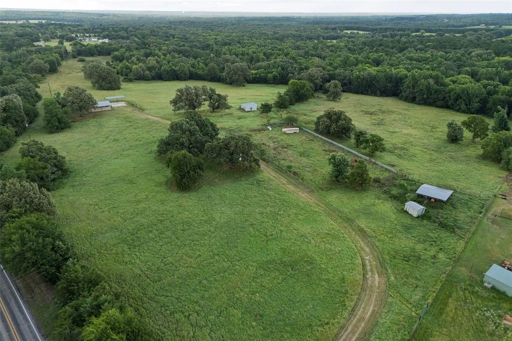 19574 Fm 1253, Lindale