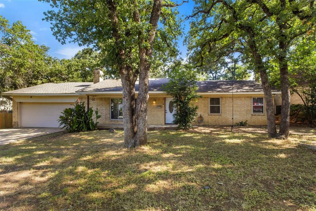 7217 Norma Street, Fort Worth