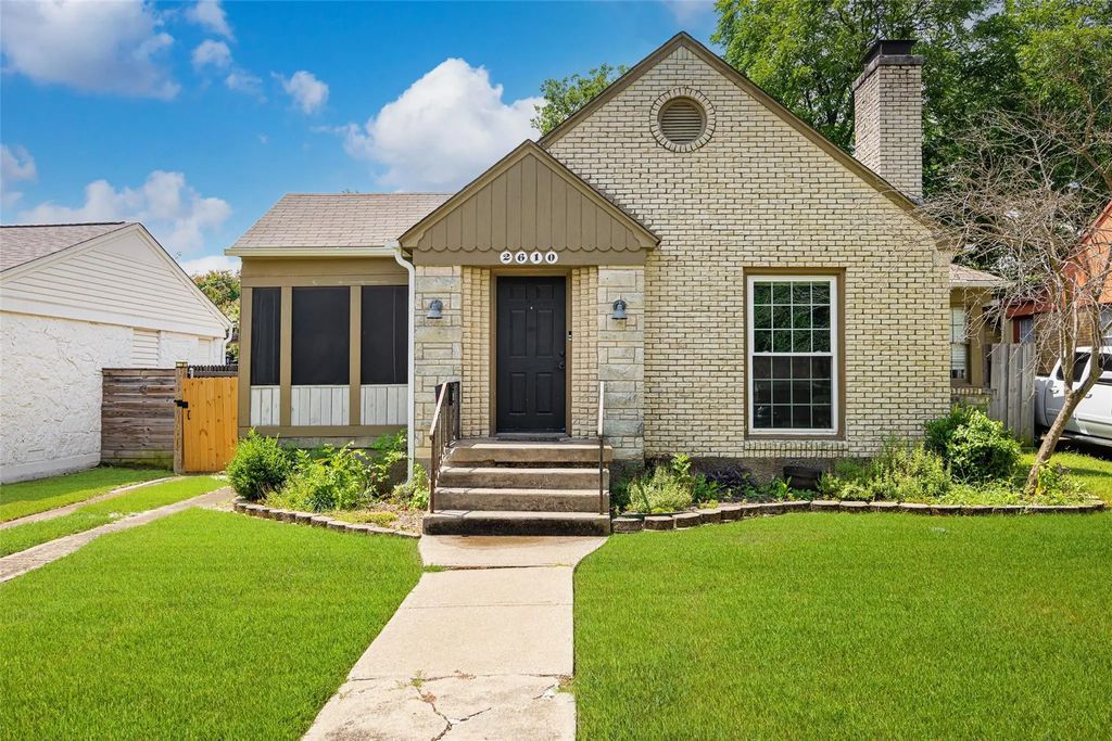 2610 Aster Street, Dallas