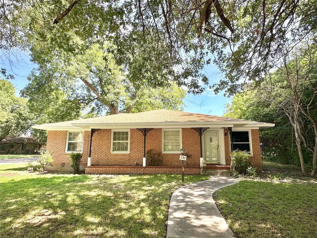 121 W Tennie Street, Gainesville