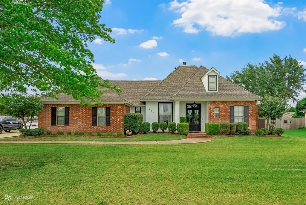 425 Kingston, Benton