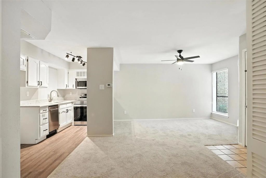 3022 Forest Lane 308, Dallas
