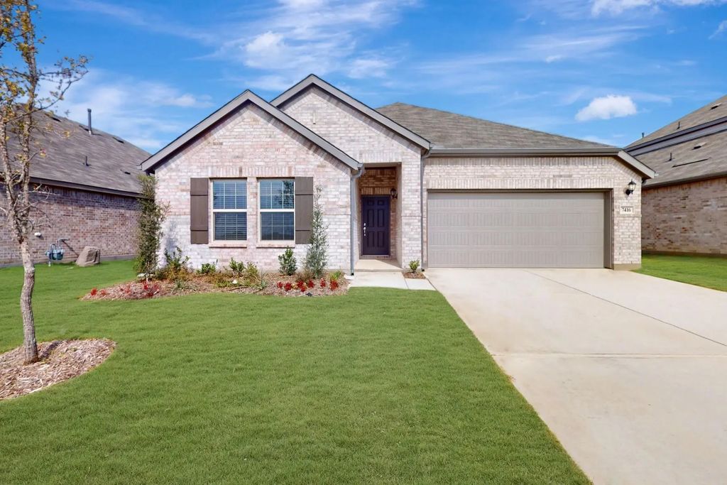 7416 Sunset Valley Lane, Denton