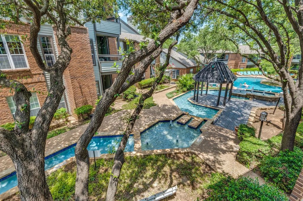 2500 Ascension Boulevard 211, Arlington