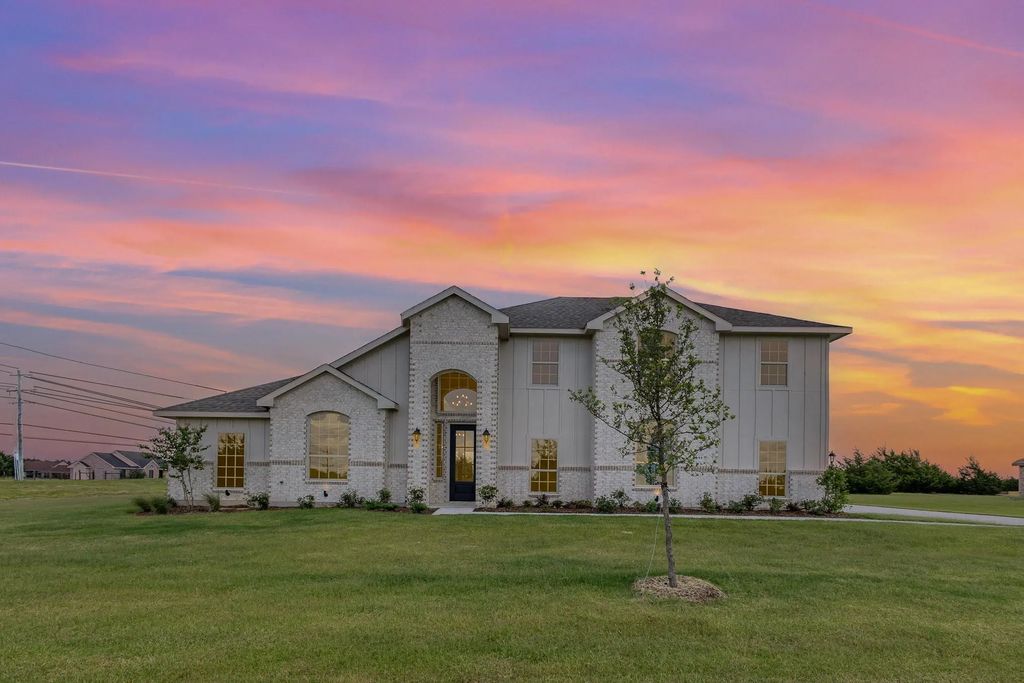 6811 Hayes Road, Midlothian