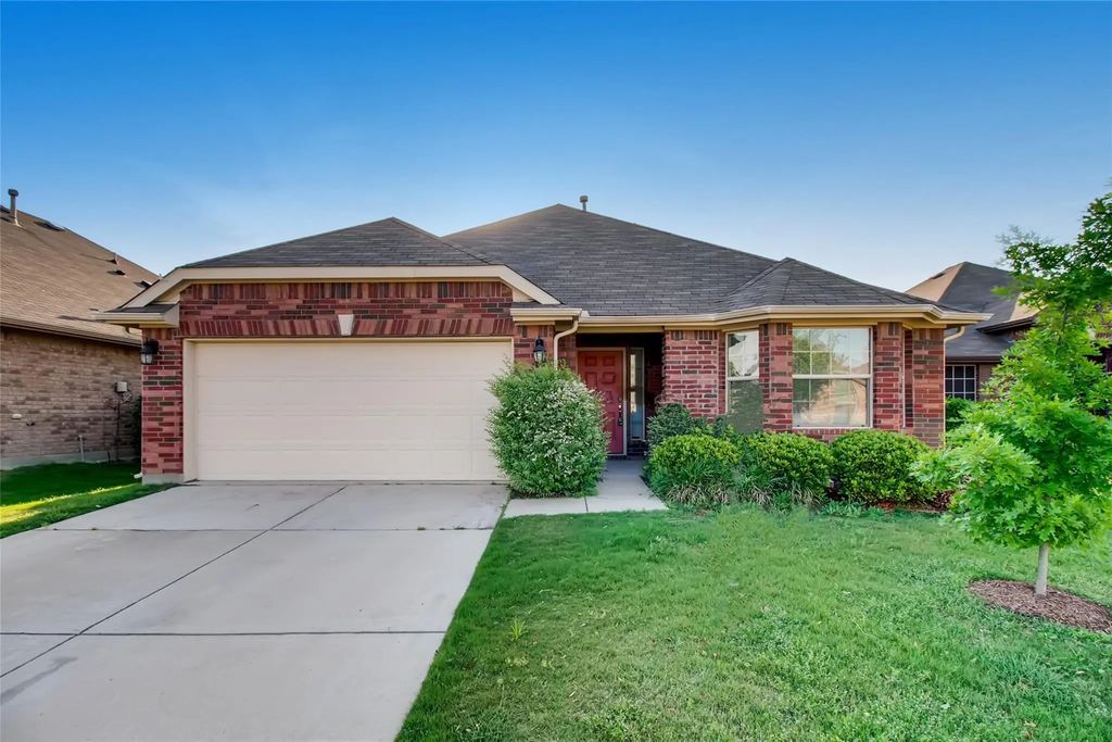 801 Hawk Valley Drive, Little Elm