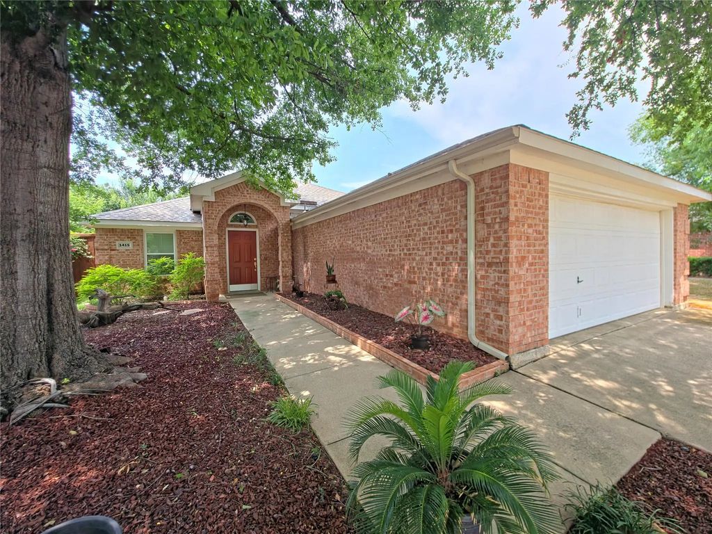 1415 Park Palisades Drive, Corinth