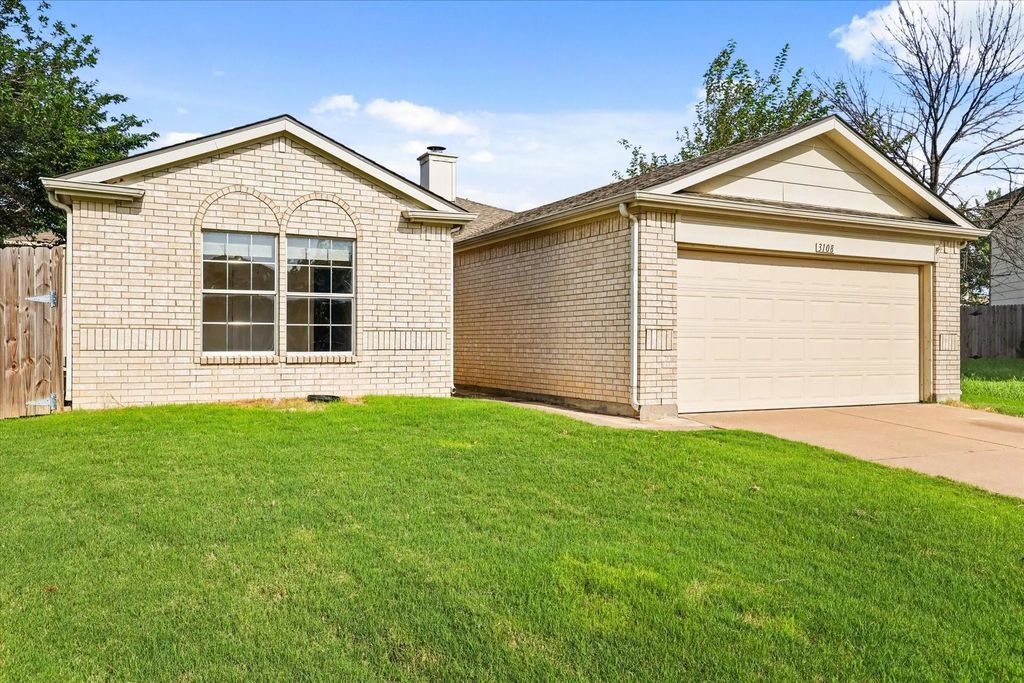 3108 Pinehurst Court, Denton