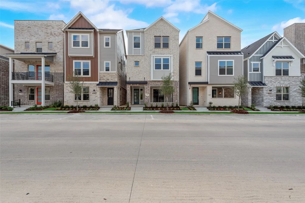 4313 Ruth Street, North Richland Hills