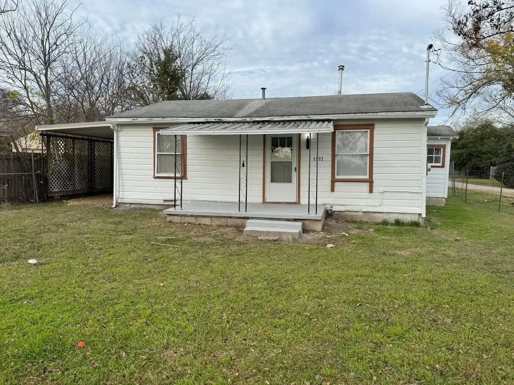 4393 Old Dallas Road, Elm Mott