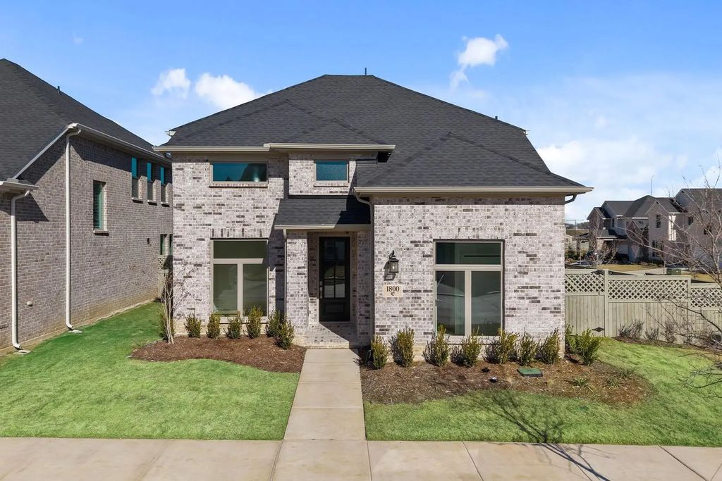 1800 Chance Lane, Northlake
