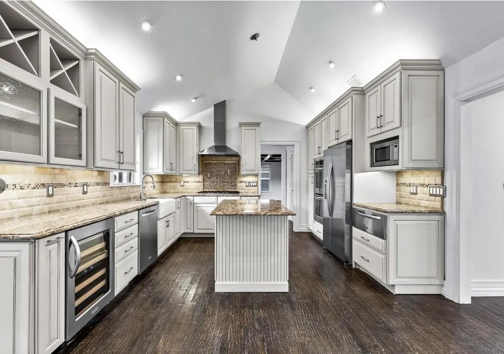 5610 Forest Lane, Dallas