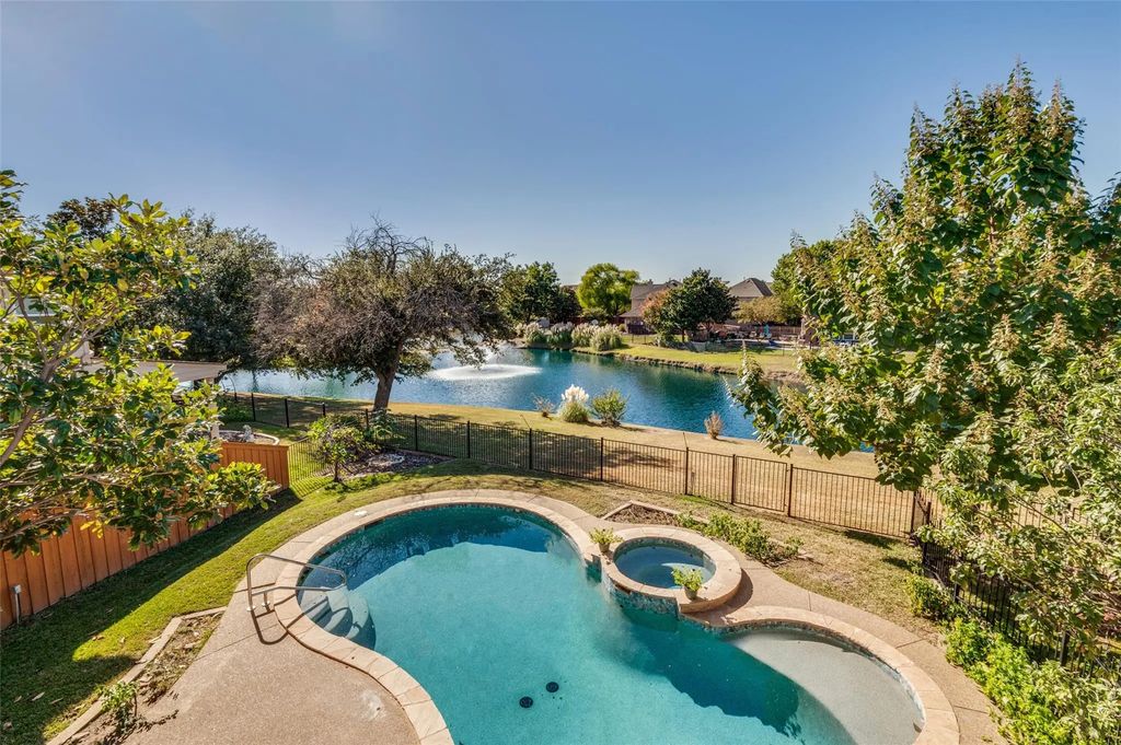 1544 Spring Lake Drive, Keller