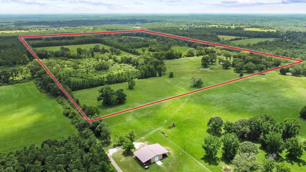 County Road 4427, Avery
