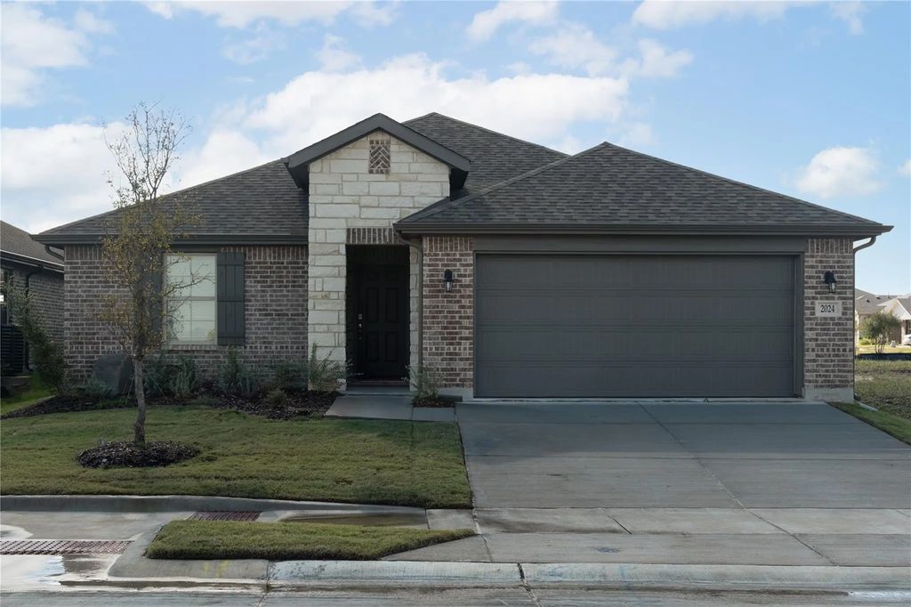 2024 Briarbrook Drive, Denton