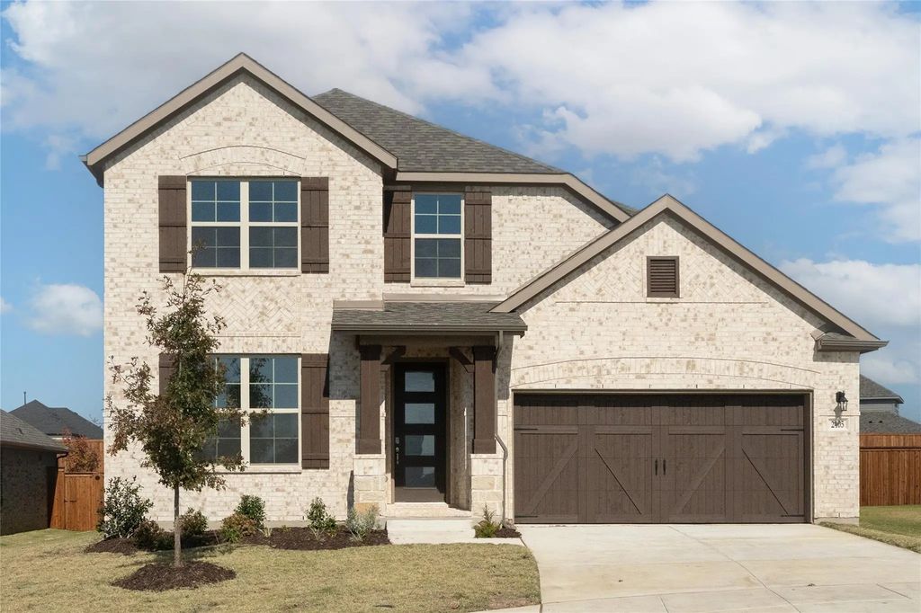 2405 Woodhall Drive, Celina