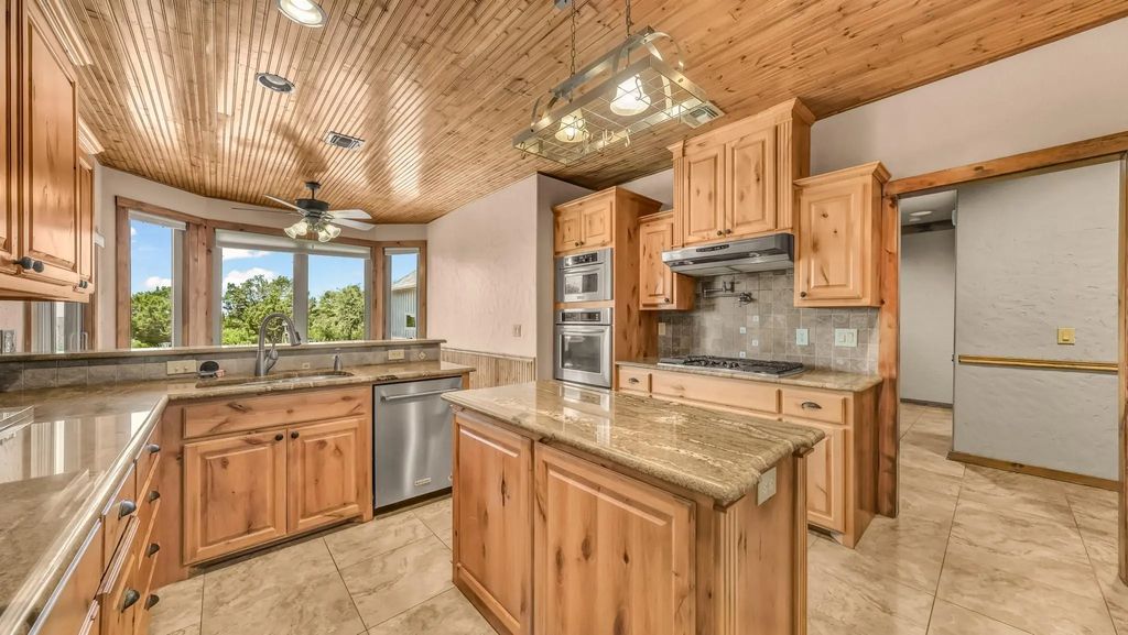 3066 Canyon Wren Loop, Graford
