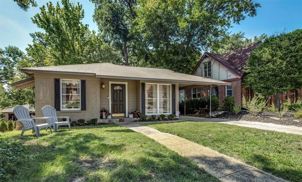 6914 San Mateo Boulevard, Dallas