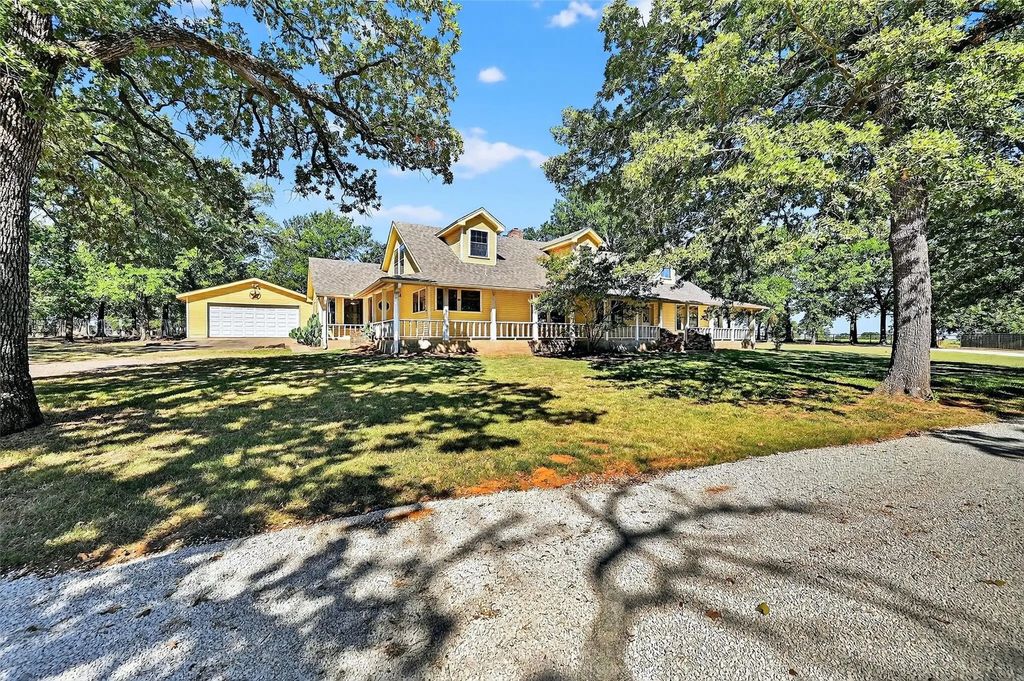 5326 W Line Road, Collinsville