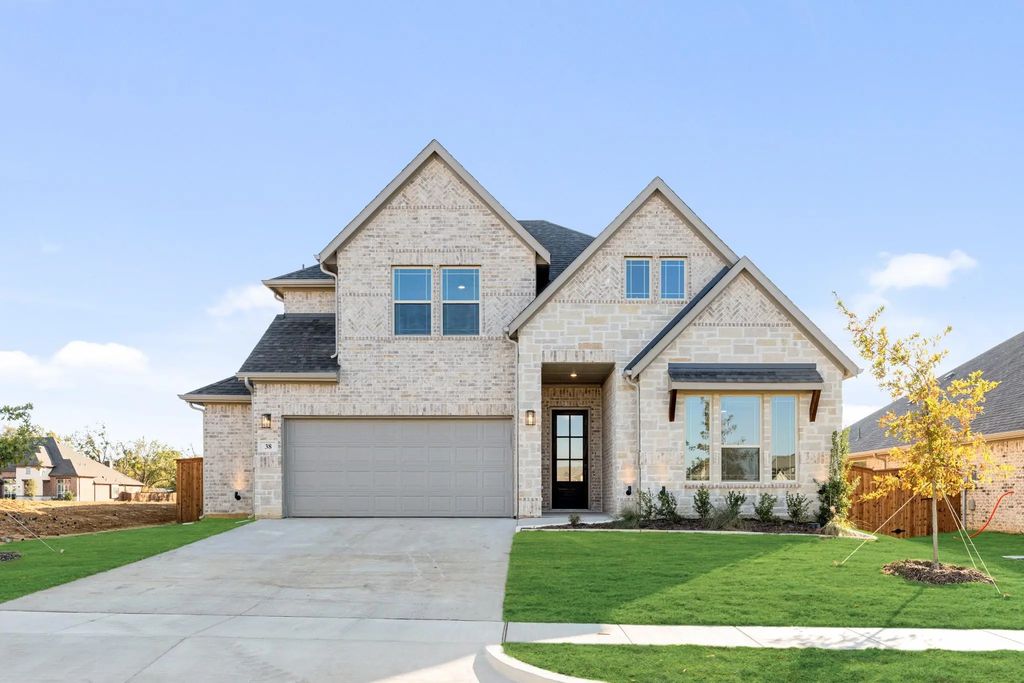 38 Osprey Street, Joshua