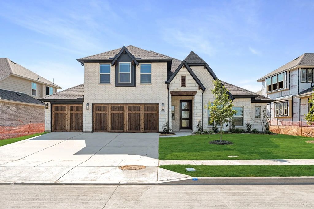 2229 Stone River Boulevard, Royse City