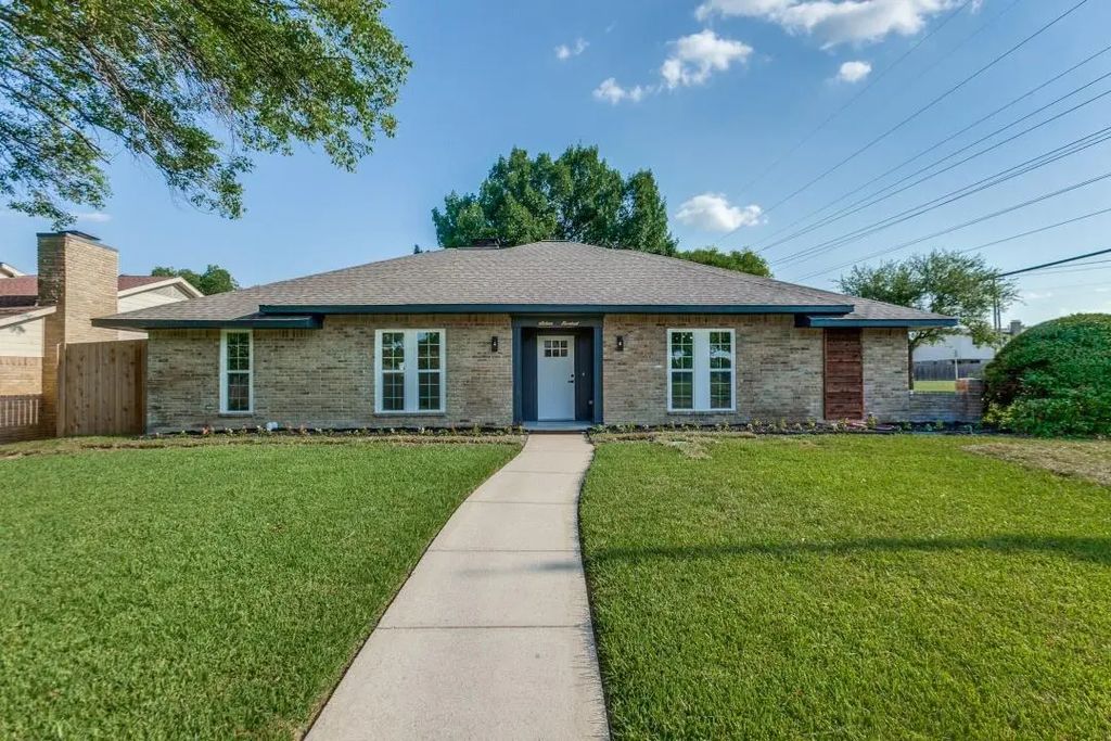 1600 Yorkshire Drive, Richardson