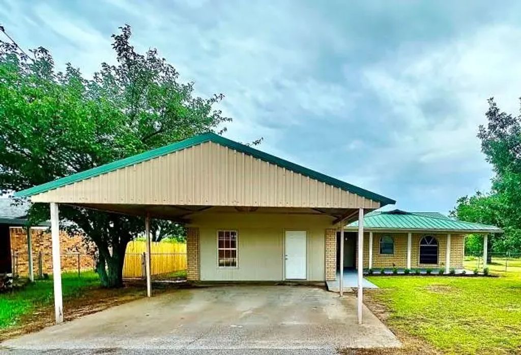 1104 W Conner Street, Eastland