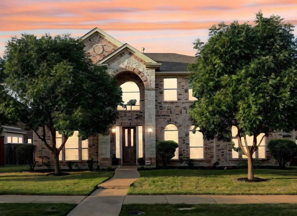 13580 Valencia Drive, Frisco