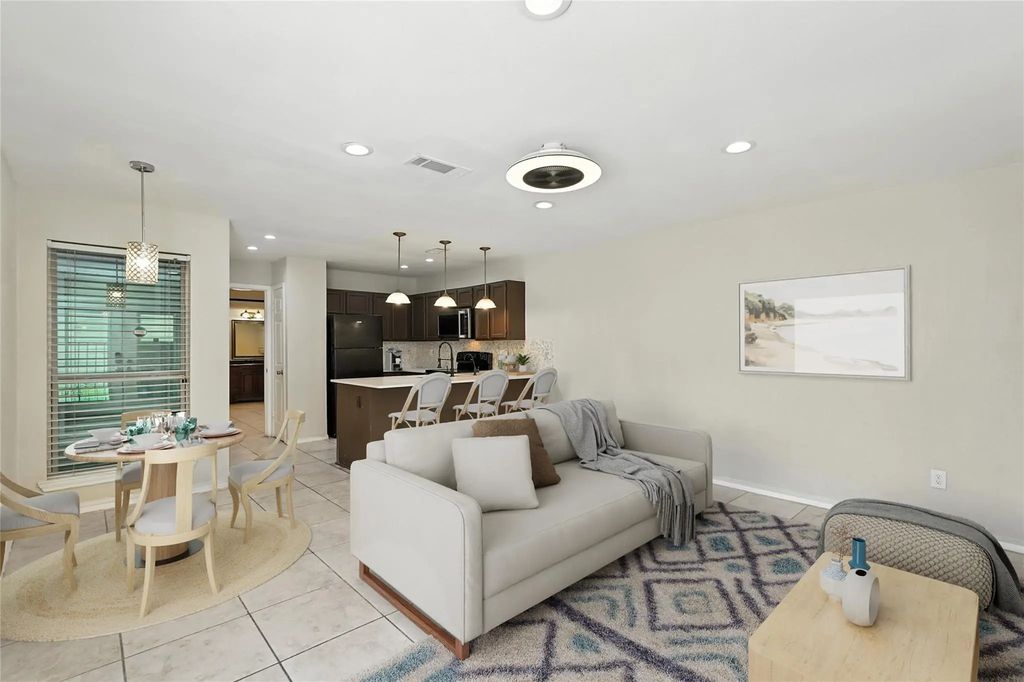 9835 Walnut Street 102, Dallas