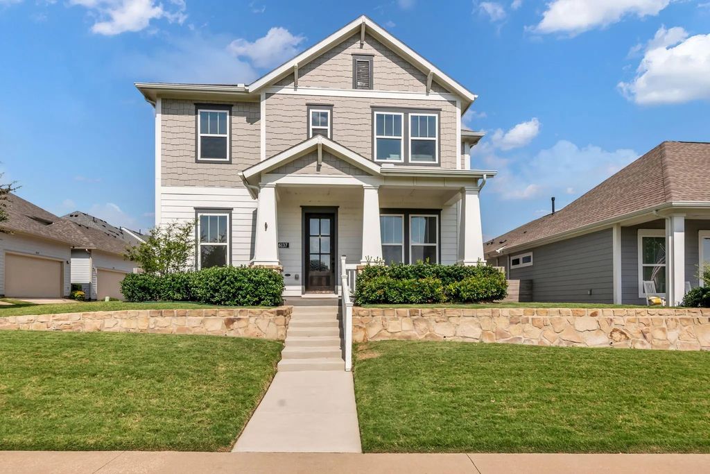 6137 Marquita Mews, North Richland Hills