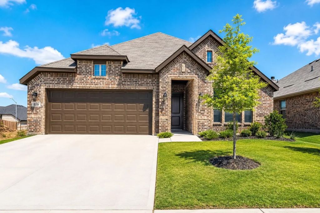 529 Lela Circle, Keene