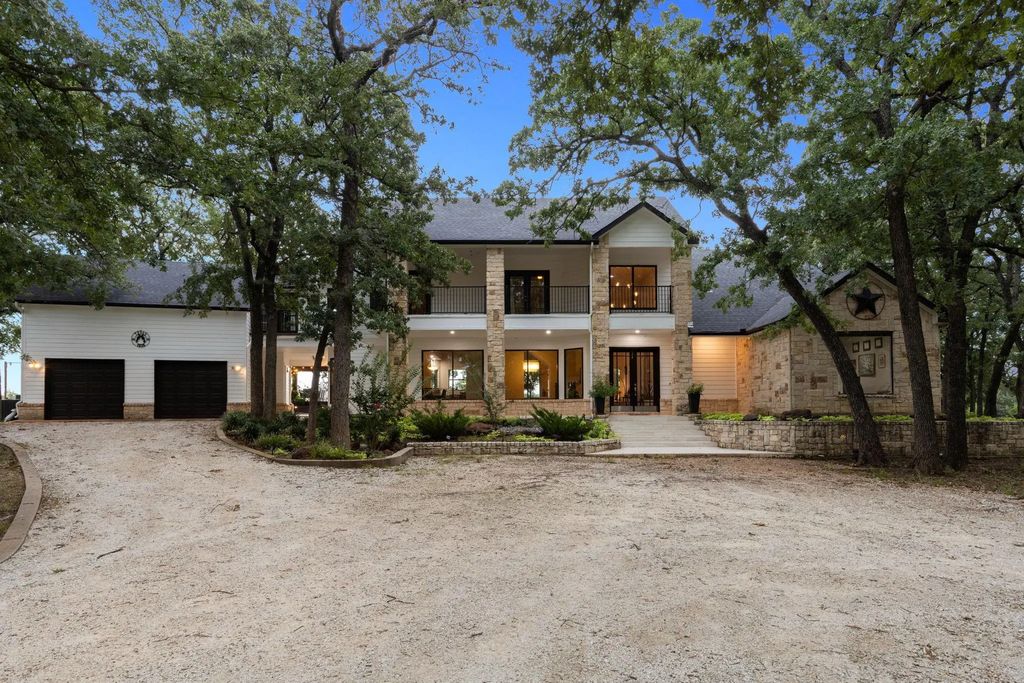 1072 Oak Hill Road, Valley View