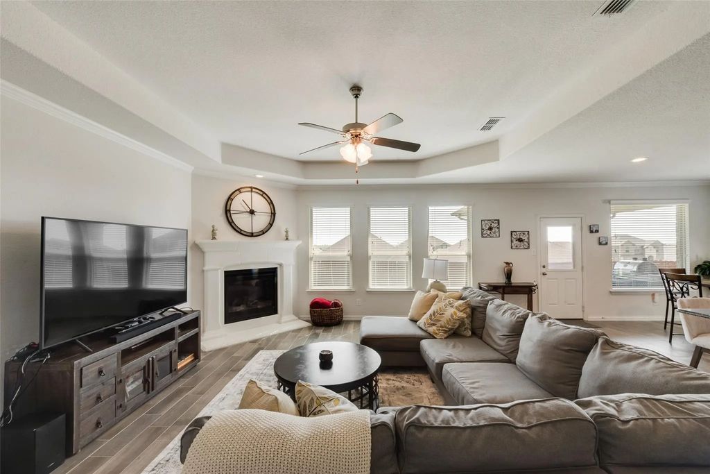 204 Cross Fox Lane, Aledo