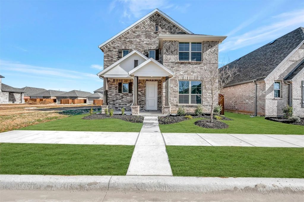 1033 Western Hills Drive, Crowley