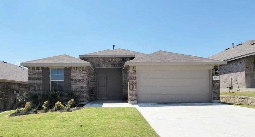 9473 Mint Hill Drive, Fort Worth