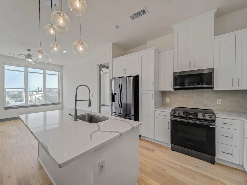 2700 Old Denton Road 3347, Carrollton