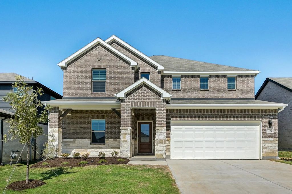 6632 Valley Lake Lane, Fort Worth