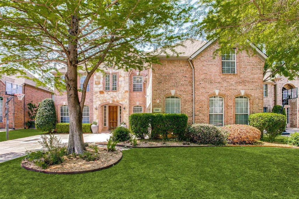 1318 Haddington Lane, Keller