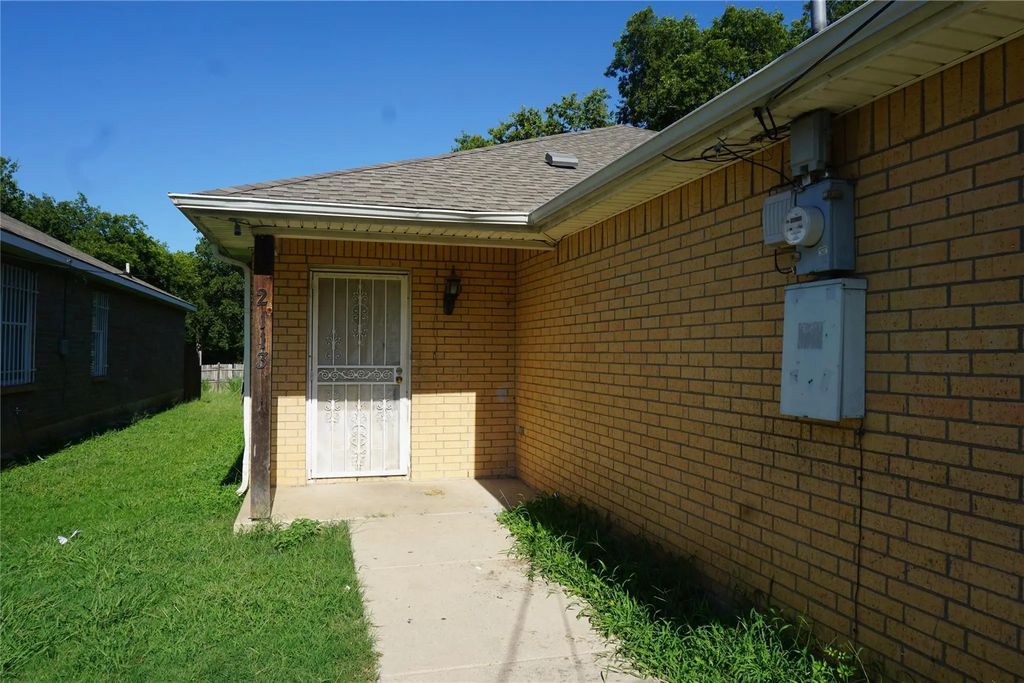 2113 R W Bivens Street 2113, Fort Worth