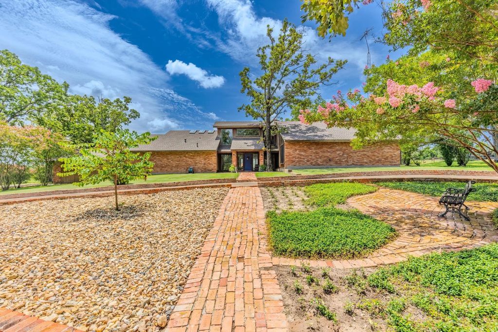 500 Rs County Road 2210, Emory