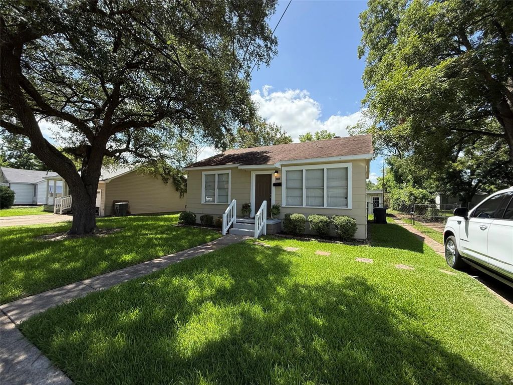 2112 Clovis Street, Bossier City