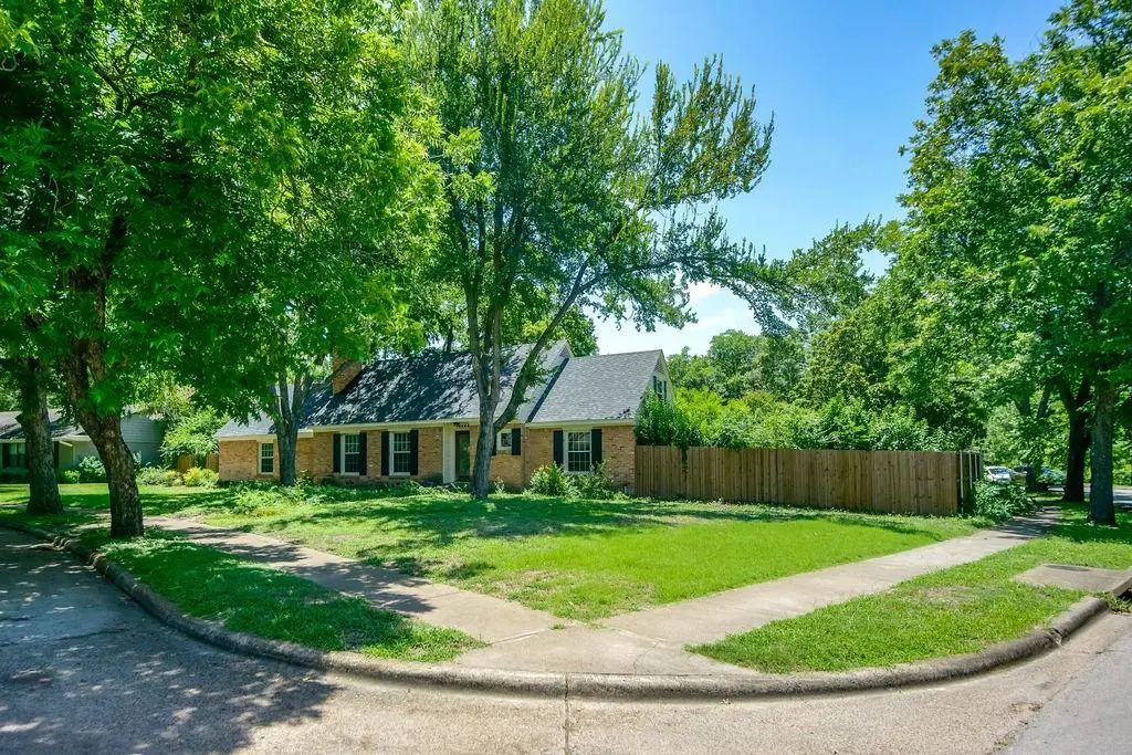 10406 Coleridge Street, Dallas