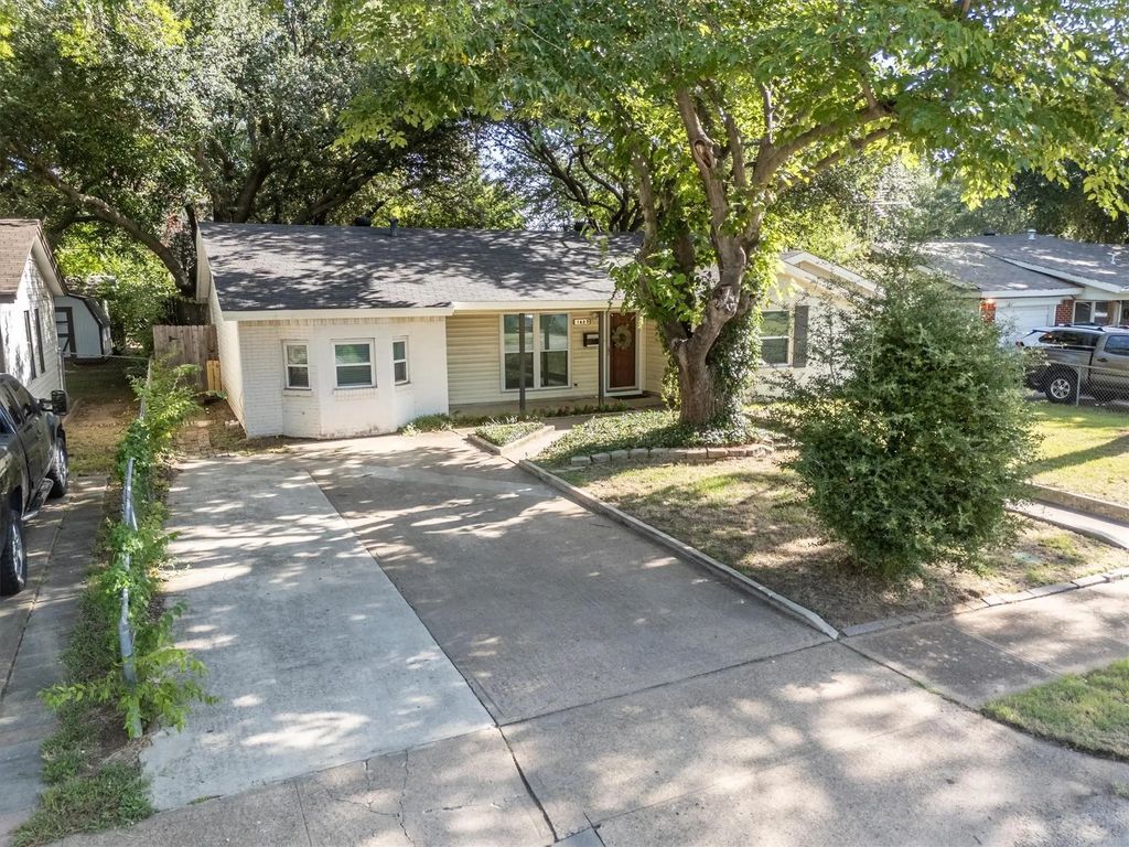 1807 Dewitt Street, Irving