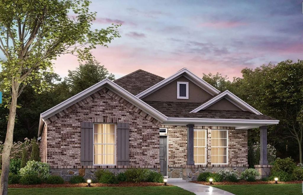1028 South Hill Drive, Crowley