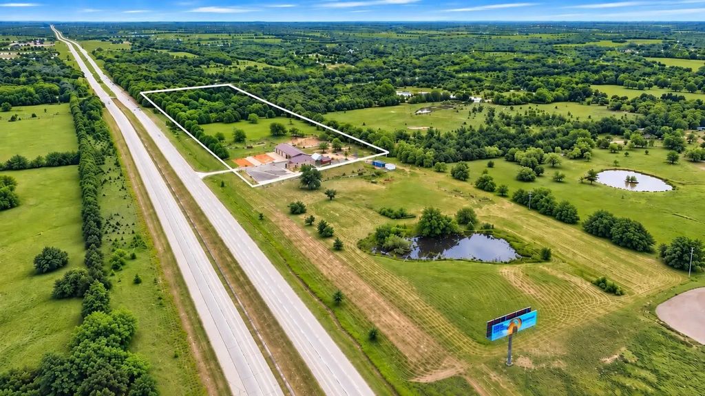 28400 W Us Highway 82, Sherman