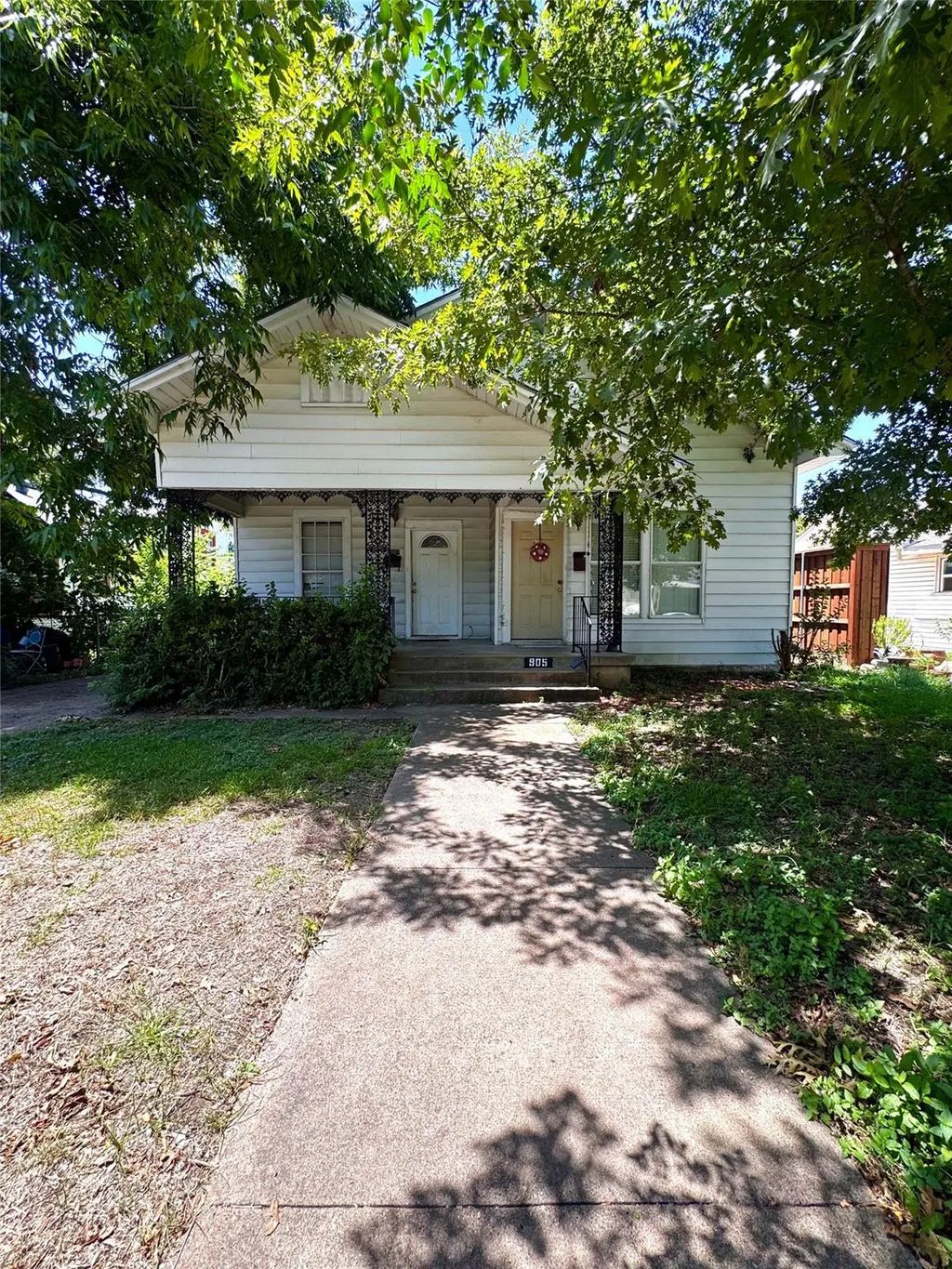 905 Grandview Avenue, Dallas