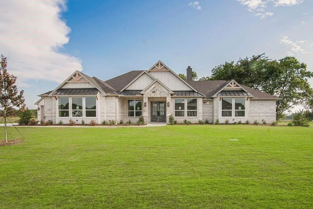 40 Luther Lane, Sherman