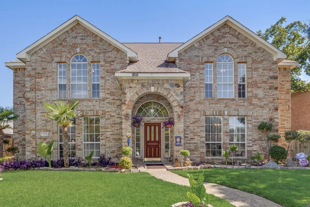 7818 Coastway Drive, Rowlett