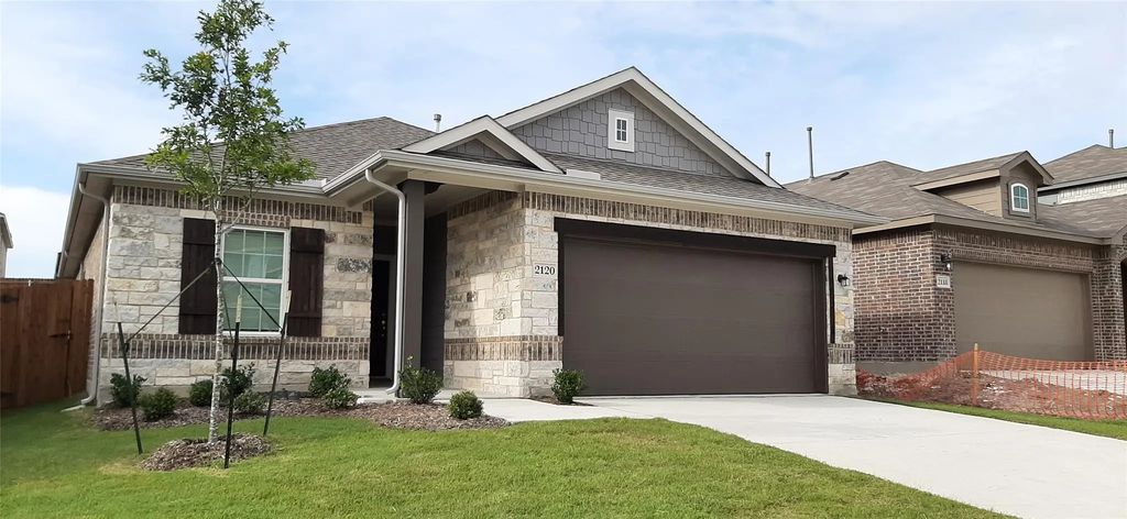2120 Callahan Drive, Forney