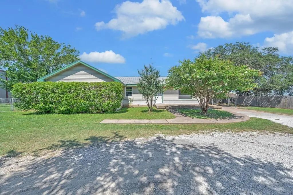 6520 N State Highway 6, Woodway